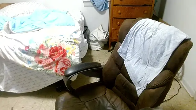 Snapshot of DADDY_KANE8--- chatting on April 2026 08:23:02 AM DADDY KANE8--- online show from April 2026 08:23:02 AM