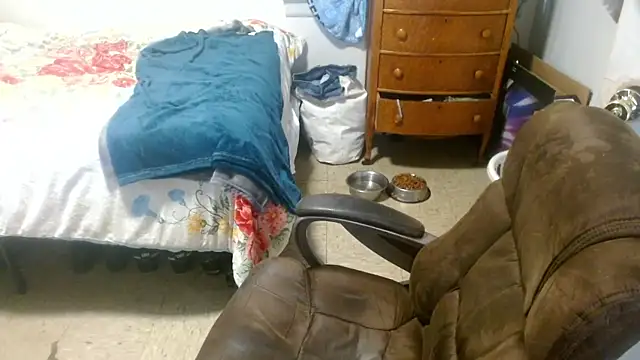 Snapshot of DADDY_KANE8--- chatting on April 2026 04:30:01 PM DADDY KANE8--- online show from April 2026 04:30:01 PM