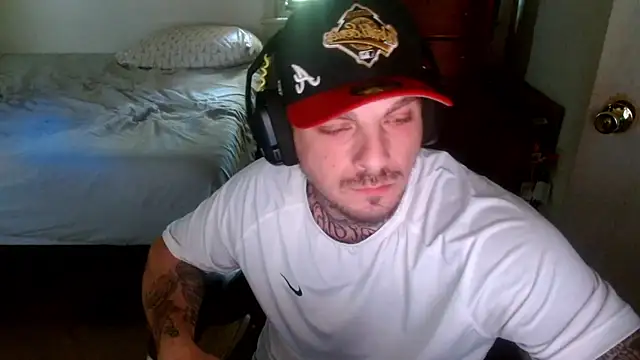 Snapshot of DADDY_KANE8--- chatting on April 2026 06:00:01 PM DADDY KANE8--- online show from April 2026 06:00:01 PM