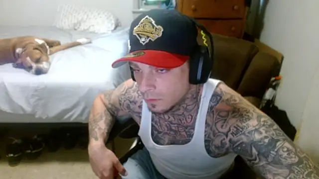 Snapshot of DADDY_KANE8--- chatting on April 2026 07:07:02 PM DADDY KANE8--- online show from April 2026 07:07:02 PM