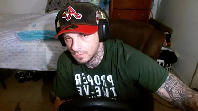 Snapshot of DADDY_KANE8--- chatting on April 2026 04:15:01 PM DADDY KANE8--- online show from April 2026 04:15:01 PM