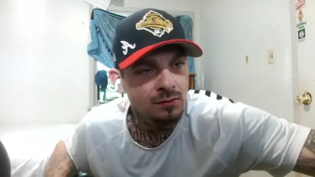 Snapshot of DADDY_KANE8--- chatting on April 2026 06:47:01 PM DADDY KANE8--- online show from April 2026 06:47:01 PM