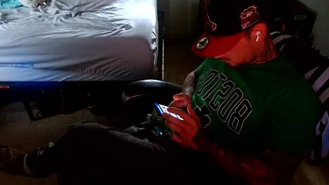 Snapshot of DADDY_KANE8--- chatting on May 2026 06:38:02 PM DADDY KANE8--- online show from May 2026 06:38:02 PM