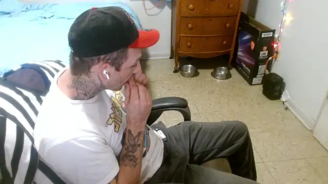 Snapshot of DADDY_KANE8--- chatting on May 2026 06:58:02 PM DADDY KANE8--- online show from May 2026 06:58:02 PM
