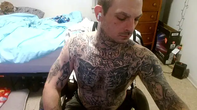 Snapshot of DADDY_KANE8--- chatting on May 2026 10:36:01 AM DADDY KANE8--- online show from May 2026 10:36:01 AM