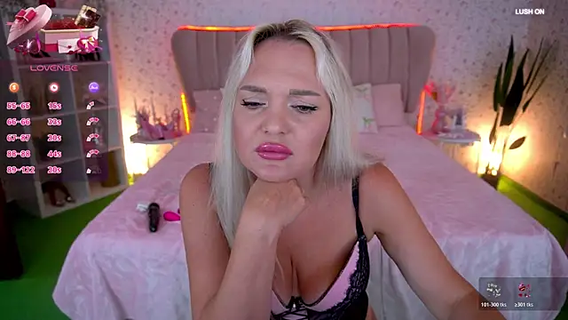 MissyMartinez online show from July 2026 06:06:02 AM