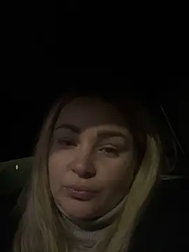 Snapshot of SabrinaBacker chatting on December 2024 02:49:02 PM SabrinaBacker online show from December 2024 02:49:02 PM