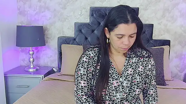 elizabeth coleman online show from May 2026 03:08:01 PM
