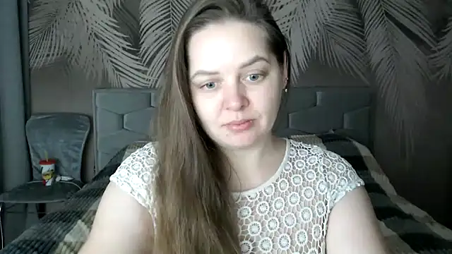 Snapshot of uliastar chatting on December 2024 07:08:01 AM uliastar online show from December 2024 07:08:01 AM