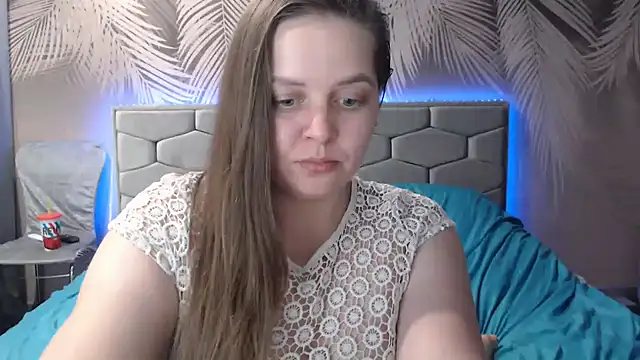 Snapshot of uliastar chatting on January 2025 04:11:01 PM uliastar online show from January 2025 04:11:01 PM