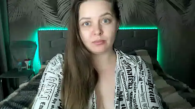Snapshot of uliastar chatting on January 2025 10:56:01 AM uliastar online show from January 2025 10:56:01 AM