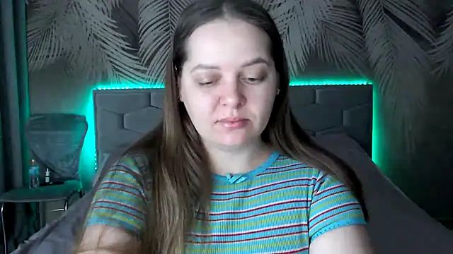 Snapshot of uliastar chatting on February 2025 05:16:01 AM uliastar online show from February 2025 05:16:01 AM