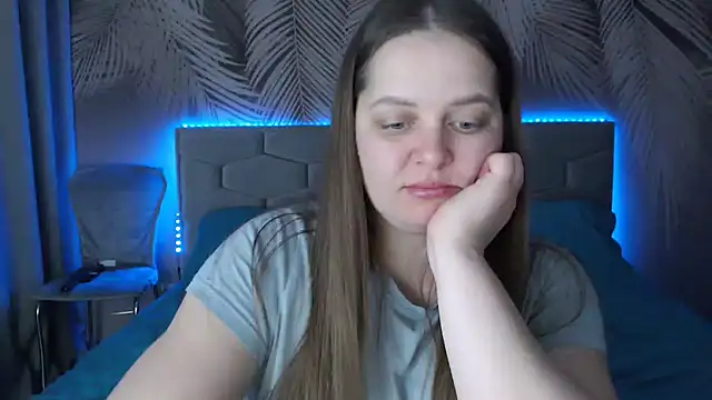 Snapshot of uliastar chatting on February 2025 07:06:01 AM uliastar online show from February 2025 07:06:01 AM