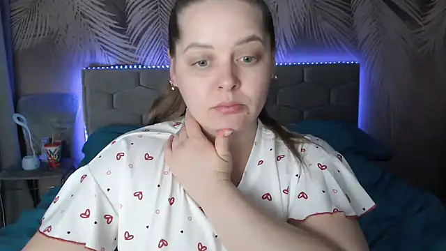 Snapshot of uliastar chatting on March 2025 01:18:02 PM uliastar online show from March 2025 01:18:02 PM