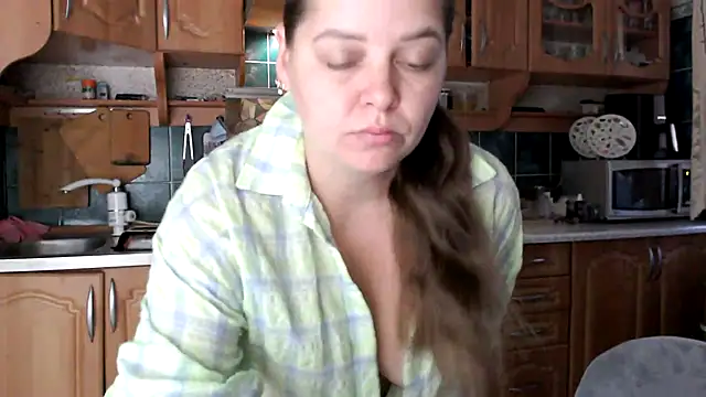 Snapshot of uliastar chatting on October 2025 05:39:01 AM uliastar online show from October 2025 05:39:01 AM
