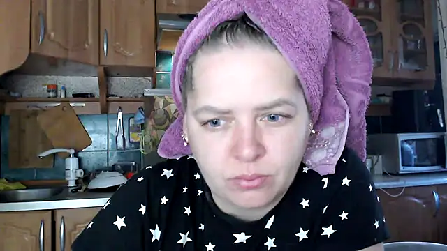 Snapshot of uliastar chatting on October 2025 05:32:02 AM uliastar online show from October 2025 05:32:02 AM
