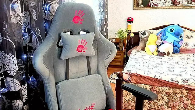 TinaBrook online show from March 2026 05:13:01 AM