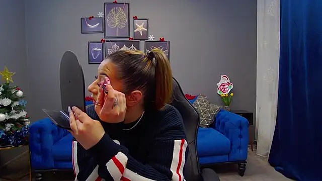 Katewalker  online show from December 2024 06:09:02 PM