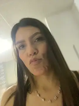 martina contreras online show from March 2026 05:11:02 AM