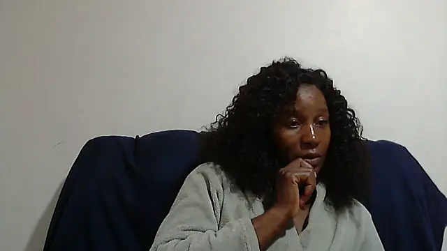 sluttylaura21 online show from March 2025 05:41:02 PM