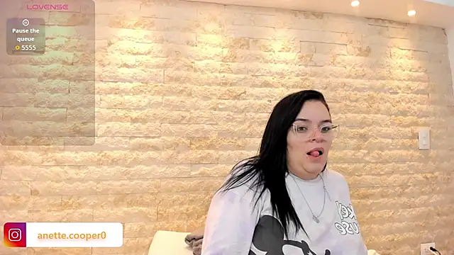 anette cooper online show from November 2025 03:39:01 AM