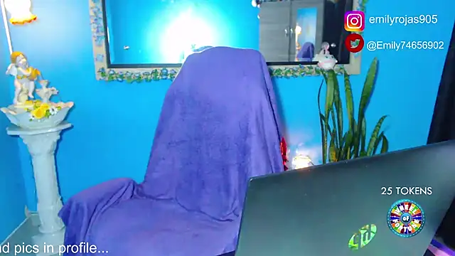 EmiTranny online show from December 2024 09:08:02 PM