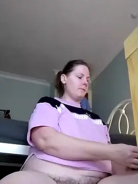 Snapshot of xxSexyBushLinnxx chatting on December 2024 11:29:02 AM xxSexyBushLinnxx online show from December 2024 11:29:02 AM