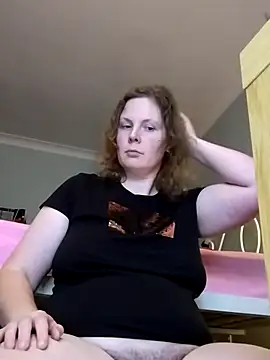 Snapshot of xxSexyBushLinnxx chatting on December 2024 11:00:01 PM xxSexyBushLinnxx online show from December 2024 11:00:01 PM