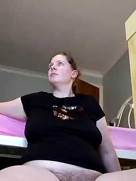 Snapshot of xxSexyBushLinnxx chatting on December 2024 09:17:02 PM xxSexyBushLinnxx online show from December 2024 09:17:02 PM