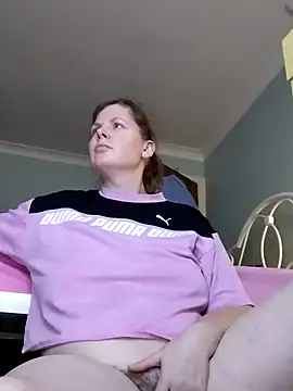 Snapshot of xxSexyBushLinnxx chatting on January 2025 01:46:01 PM xxSexyBushLinnxx online show from January 2025 01:46:01 PM