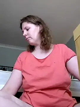 Snapshot of xxSexyBushLinnxx chatting on January 2025 12:02:02 PM xxSexyBushLinnxx online show from January 2025 12:02:02 PM