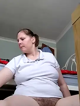 Snapshot of xxSexyBushLinnxx chatting on March 2025 10:57:01 AM xxSexyBushLinnxx online show from March 2025 10:57:01 AM