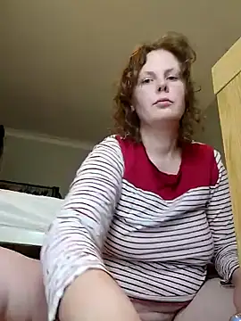 Snapshot of xxSexyBushLinnxx chatting on March 2025 08:41:02 PM xxSexyBushLinnxx online show from March 2025 08:41:02 PM