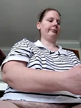 Snapshot of xxSexyBushLinnxx chatting on January 2026 11:49:01 AM xxSexyBushLinnxx online show from January 2026 11:49:01 AM