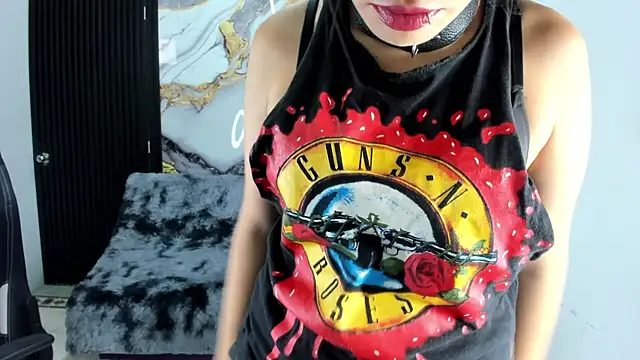 Snapshot of criss_21_ chatting on February 2025 07:59:02 PM criss 21 online show from February 2025 07:59:02 PM