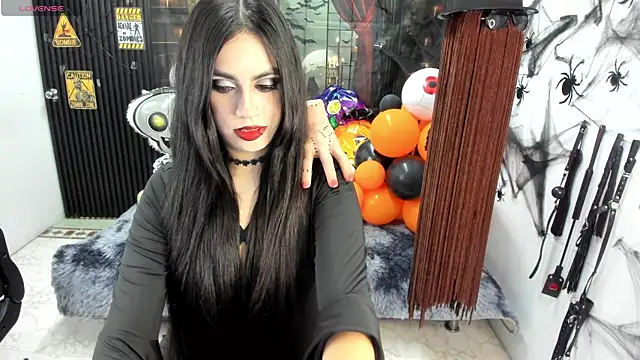 Snapshot of criss_21_ chatting on October 2025 08:24:02 PM criss 21 online show from October 2025 08:24:02 PM