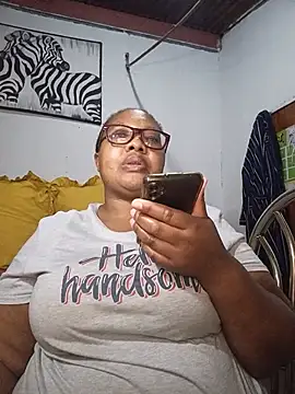 YELLOW BONE online show from June 2026 08:53:02 PM