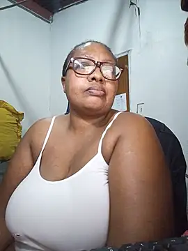 YELLOW BONE online show from July 2026 09:19:02 PM