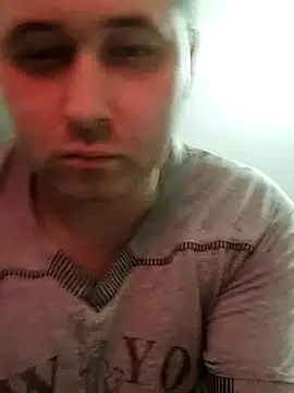 Snapshot of tores992 chatting on March 2025 10:16:01 PM tores992 online show from March 2025 10:16:01 PM