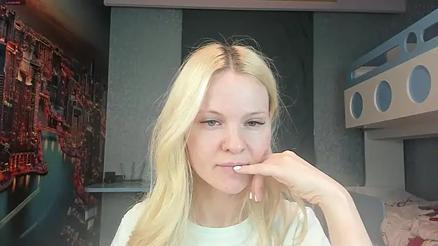 Snapshot of Masha_2002 chatting on May 2026 07:44:02 PM Masha 2002 online show from May 2026 07:44:02 PM