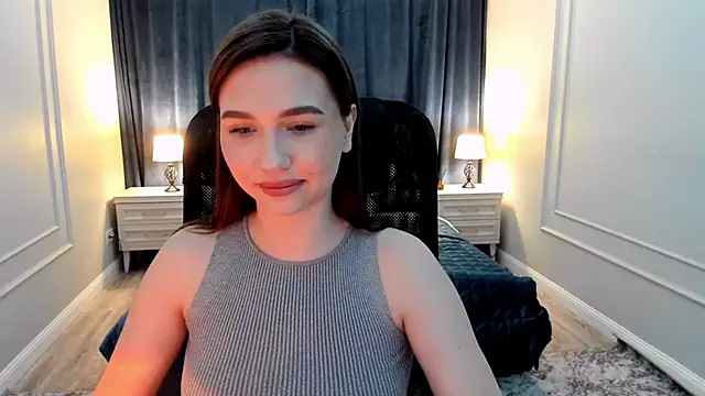 Snapshot of GracefulLook chatting on February 2025 03:37:02 AM GracefulLook online show from February 2025 03:37:02 AM