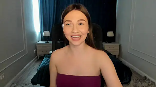 GracefulLook online show from February 2025 09:56:01 AM