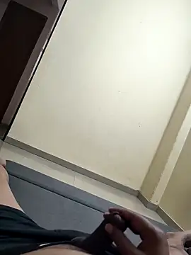 rajstrip12650 online show from February 2026 03:01:01 PM