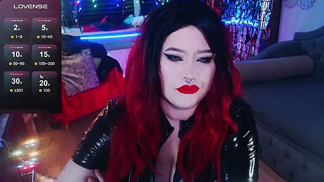wickedxqueen online show from January 2025 05:21:02 AM