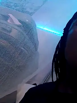 Snapshot of Slender-simple1 chatting on September 2025 02:05:02 PM Slender-simple1 online show from September 2025 02:05:02 PM