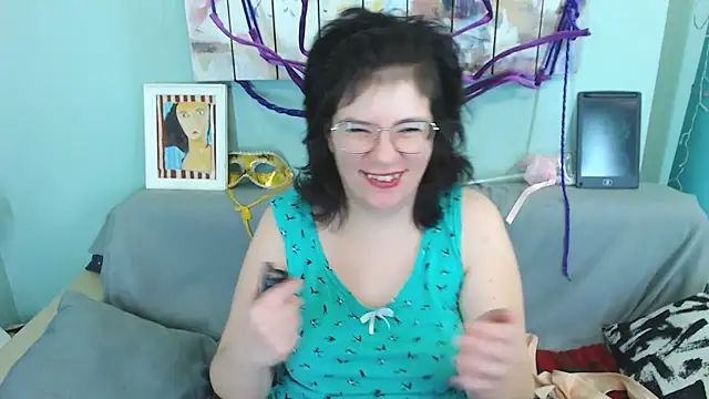 EverlyRays online show from December 2024 12:47:01 AM