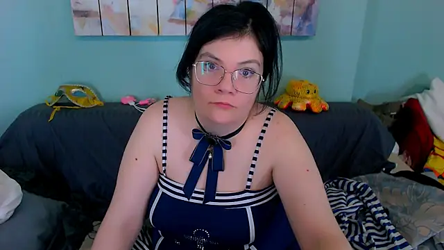 EverlyRays online show from April 2026 08:29:01 AM