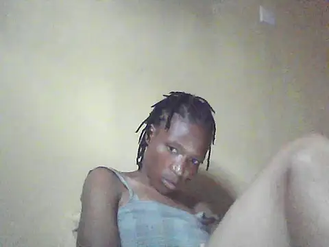 Snapshot of Smillie_prety chatting on November 2025 11:55:02 AM Smillie prety online show from November 2025 11:55:02 AM