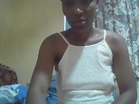 Snapshot of Smillie_prety chatting on June 2026 05:49:02 AM Smillie prety online show from June 2026 05:49:02 AM
