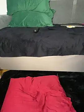 AlisaaRose online show from December 2025 09:40:02 AM